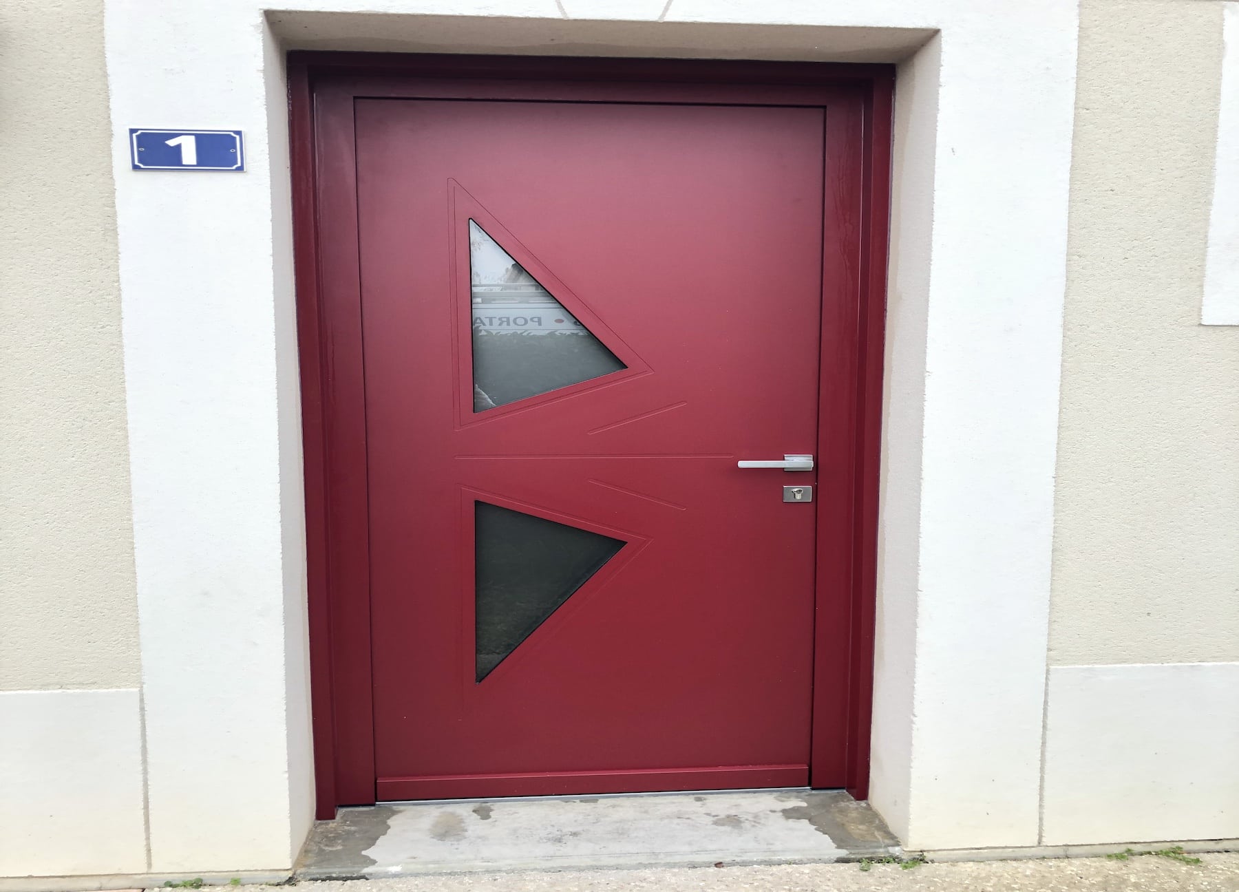 remplacement d'une porte d'entrée aluminium à Chevannes
